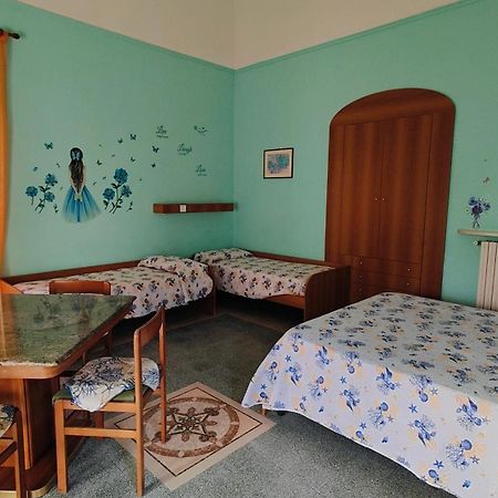 B&B Relax Meta Εξωτερικό φωτογραφία